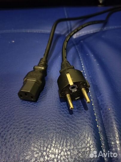 Кабель 220В