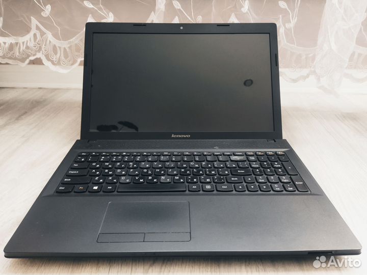 Игровой ноутбук i5/8Gb/AMD r5 m200