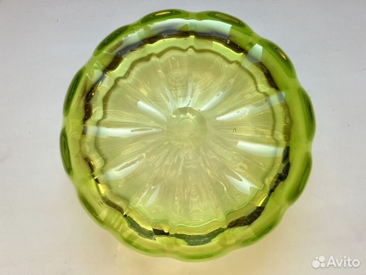 Конфетница «урановое стекло»