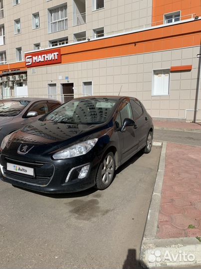 Peugeot 308 1.6 AT, 2011, 168 000 км