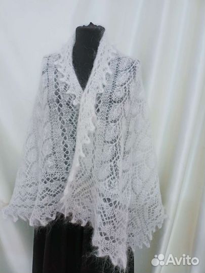 Палантин пуховый