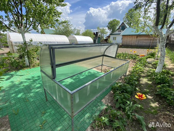 Парник / теплица под сотовый поликарбонат лотос