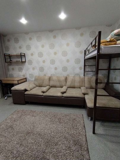 2-к. квартира, 70 м², 8/14 эт.