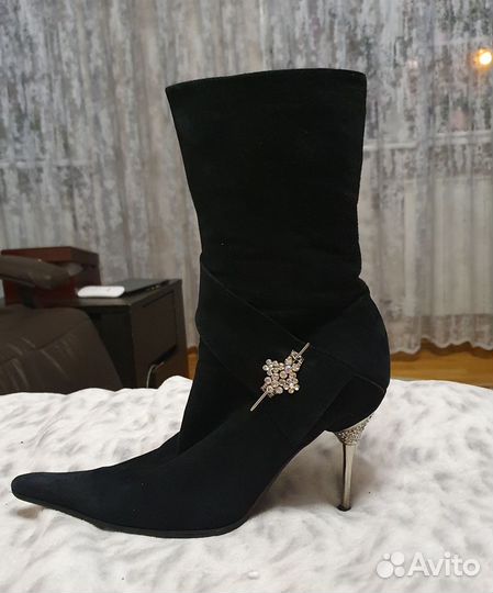 Сапоги зимние из натуральной замши