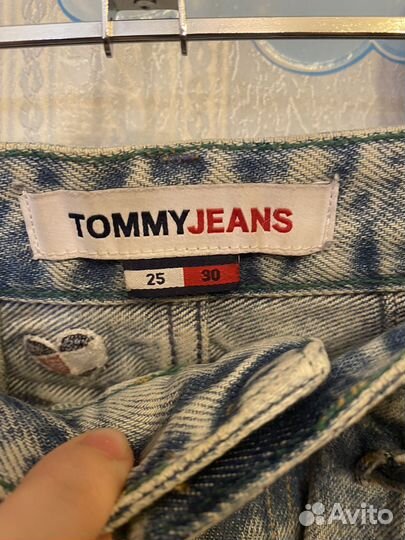 Джинсы tommy jeans