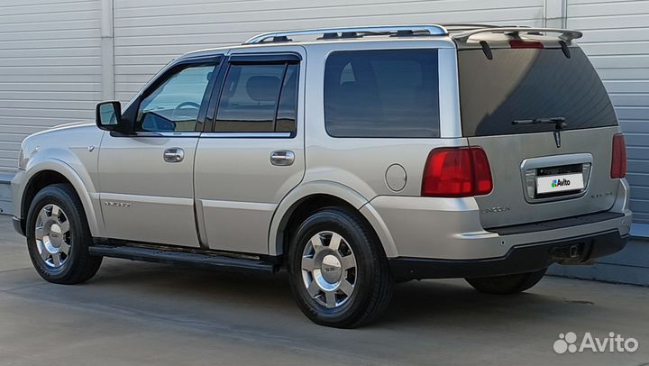 Lincoln Navigator 5.4 AT, 2004, 234 000 км