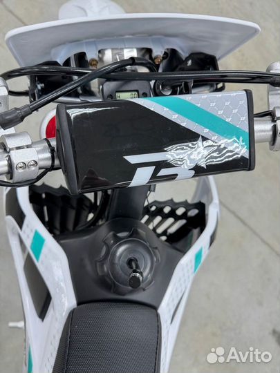 Мотоцикл BRZ H6 PR250