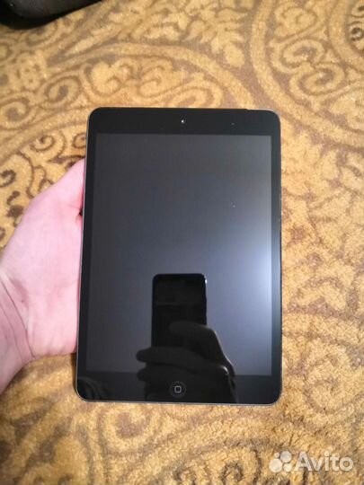 iPad mini 32gb Wi-Fi + Cellular Black