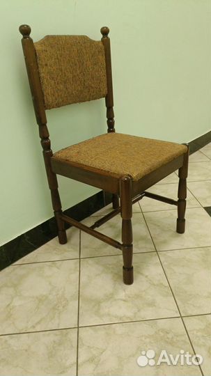 Стул резной