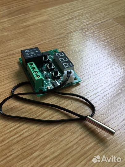 Терморегулятор W1209