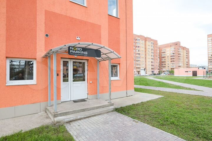Машиноместо, 30 м²