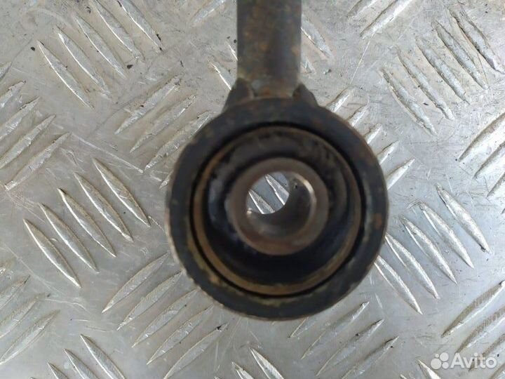 Амортизатор подвески передний правый Toyota Prado