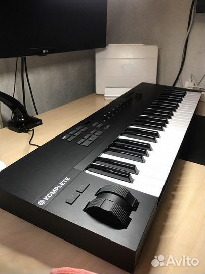 Native Instruments Komplete Kontrol A49