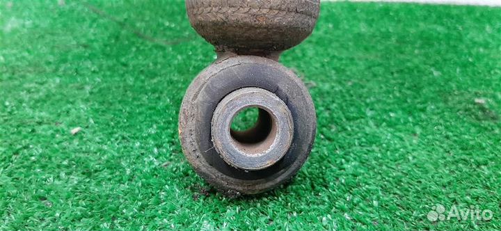 Стойка амортизатора задняя Subaru Legacy/ Outback