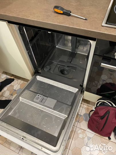 Ремонт стиральных машин и холодильников