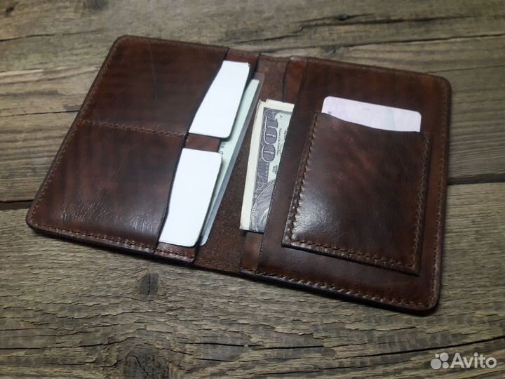 Обложка ручной работы для документов с Подарком