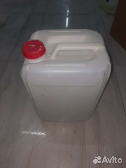 Канистра пластиковая