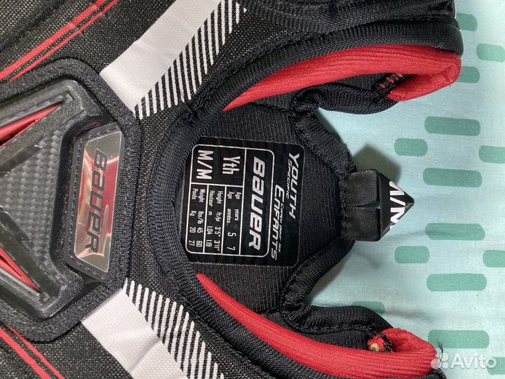 Нагрудник хоккейный Bauer NSX YTH M