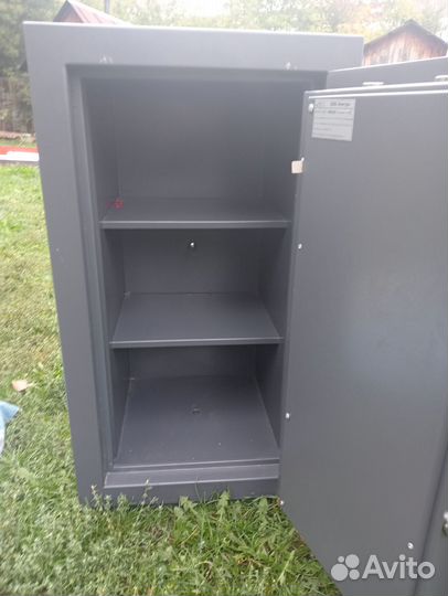 Оружейный сейф