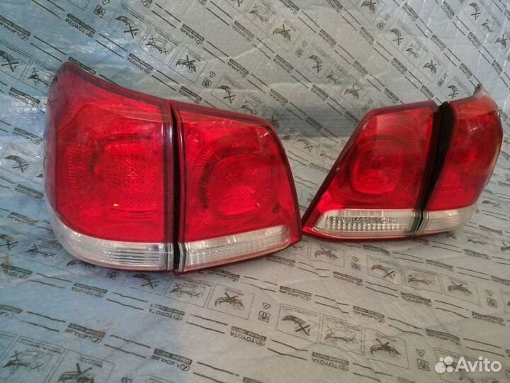 Фонари Toyota Land Cruiser 200