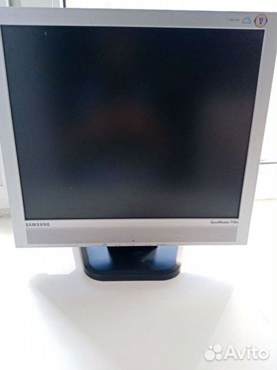 Монитор Sumsung