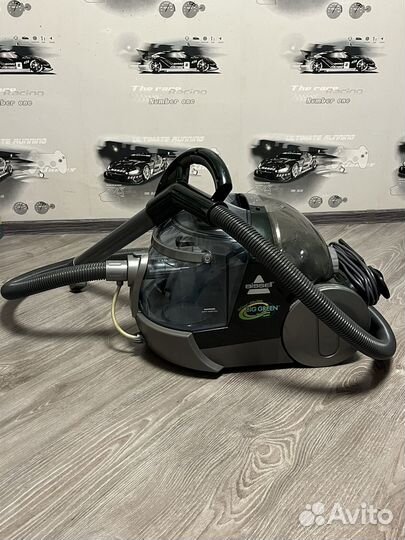 Моющий пылесос bissell