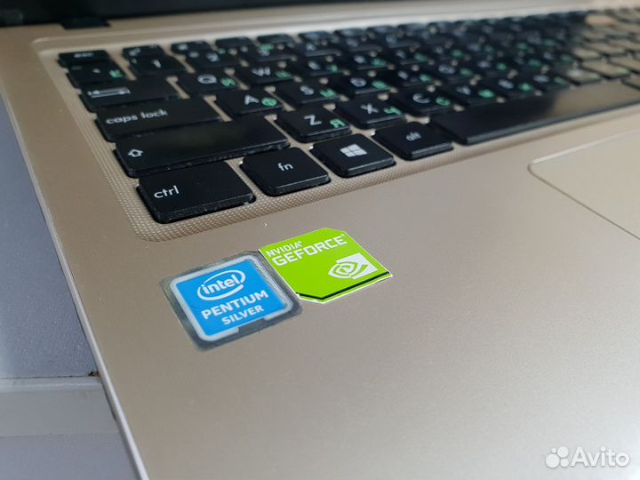 Игровой asus Pentium N5000\4GB+SSD 256GB\MX110 2GB