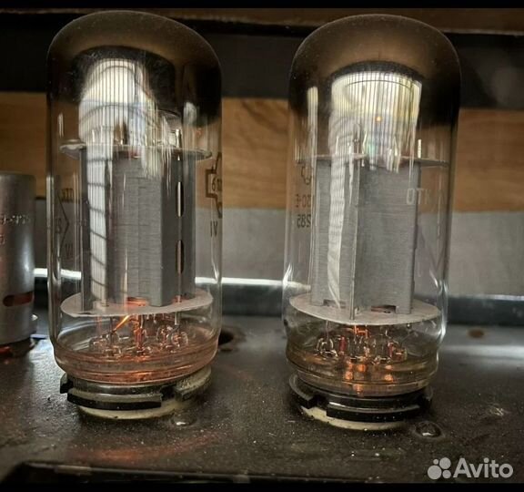 Ламповый гитарный усилитель