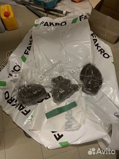 Утепление мансардного окна Fakro