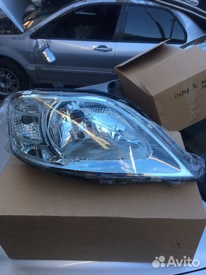 Фара правая лада ларус рено Логан