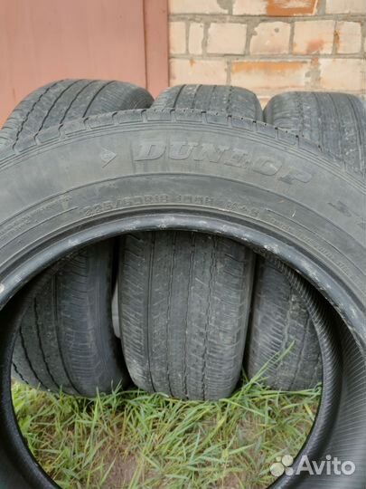 Dunlop Grandtrek ST30 225/60 R18 100H