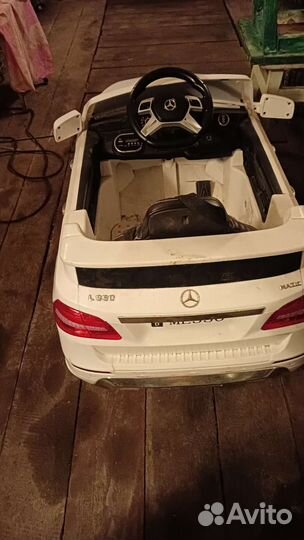 Детский электромобиль mercedes бу
