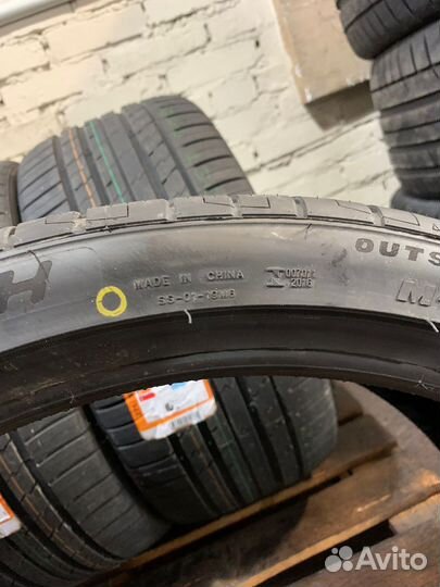 Tracmax X-Privilo RS01+ 245/35 R21 и 275/30 R21