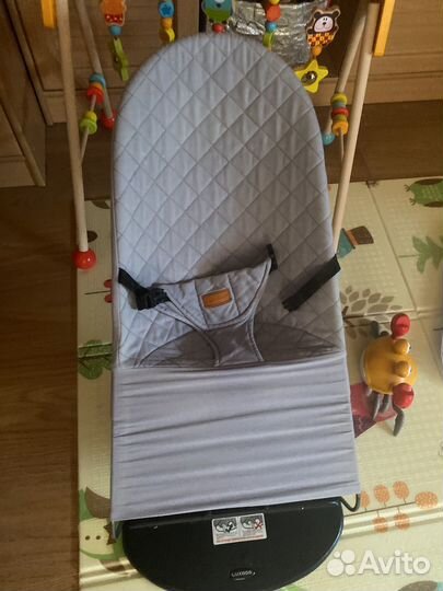 Шезлонг для новорожденных luxmom
