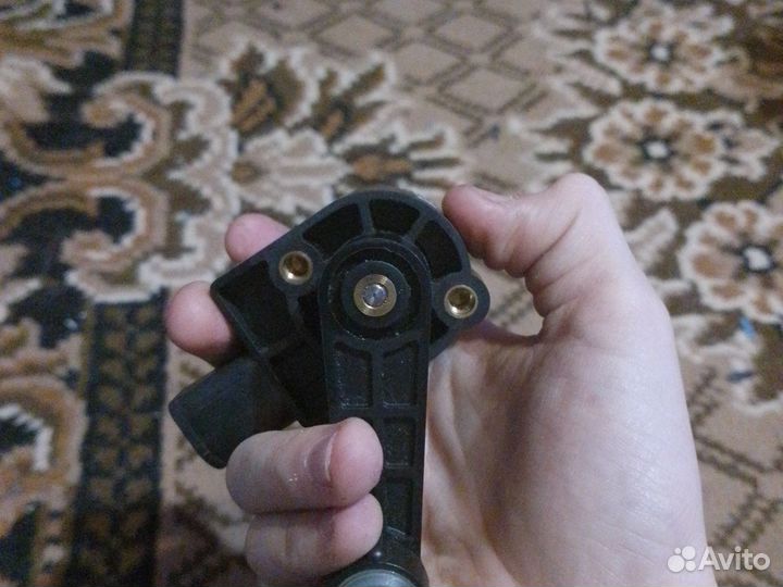 Датчик положения кузова Volkswagen