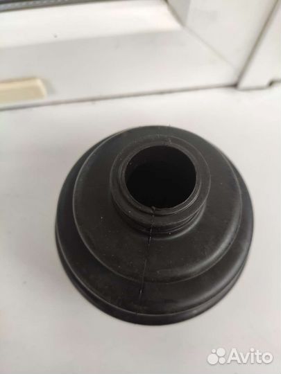 Пыльник шруса toyota corolla