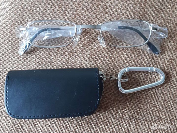 Очки с диоптриями в футляре ручка новые складные