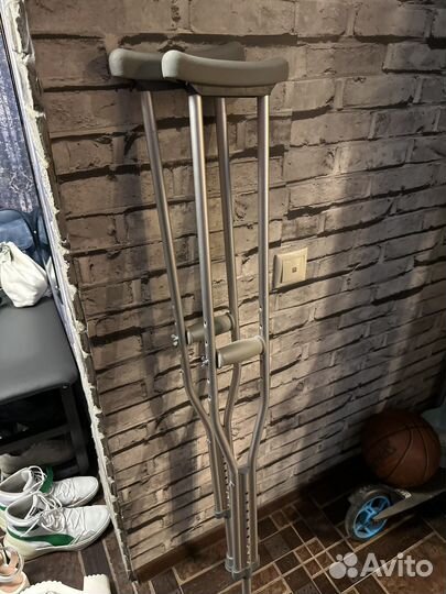 Костыли подмышечные