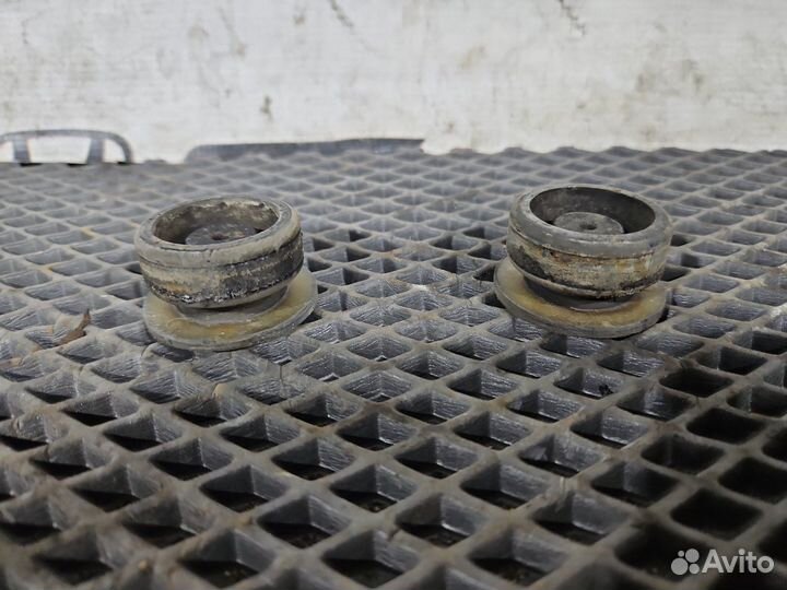 Крепление радиатора Honda Accord CL9 K24A 2007