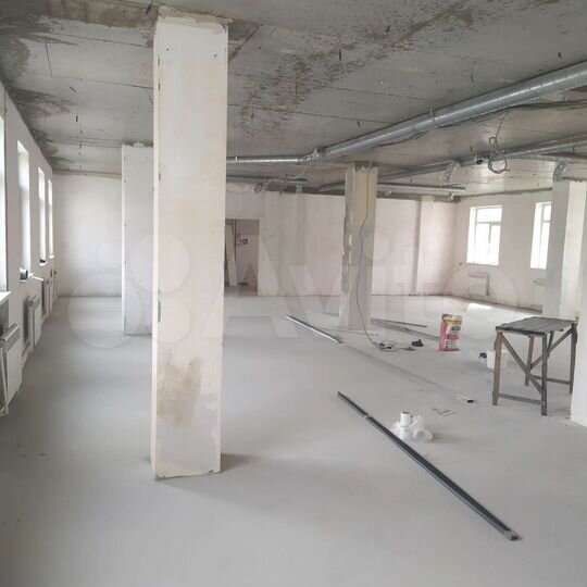 Свободного назначения, 1400 м²