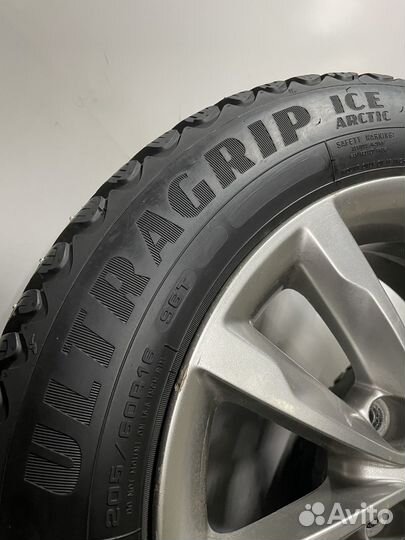 Колеса R16 Hyundai i40 / Elantra