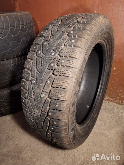 Nokian Tyres Hakkapeliitta 7 SUV 235/55 R18 104T