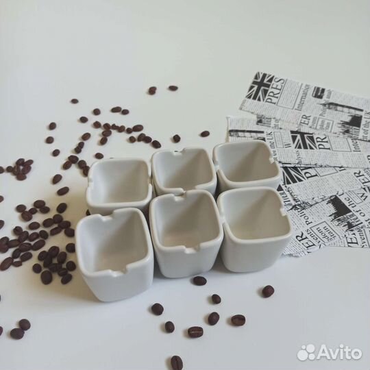 Фарфоровые кофейные чашки Lexon