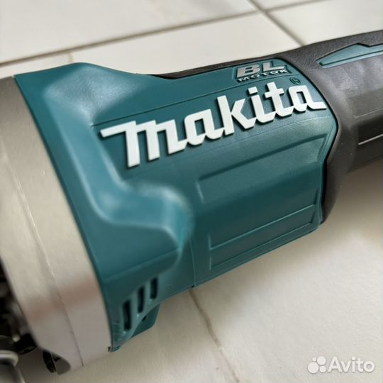 Аккумуляторная ушм Makita DGA504Z