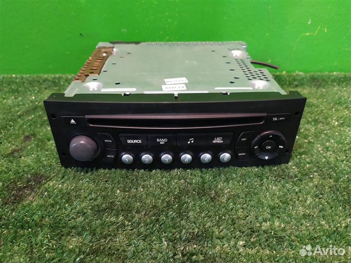 Магнитола Citroen C4 Picasso 2007