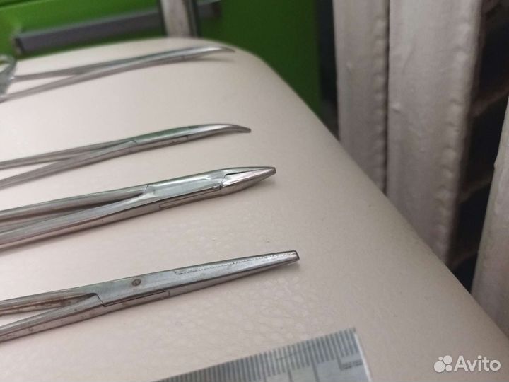 Хирургические ножницы