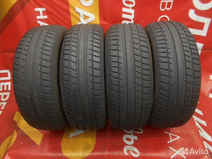 Kormoran Road Performance 215/60 R16