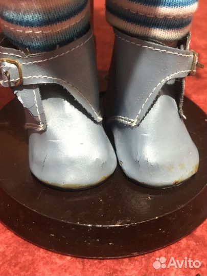 Куклы коллекционные на подставке