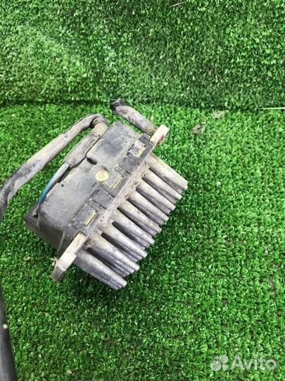 Реостат печки Audi A8 Quattro D2 ABZ 1998