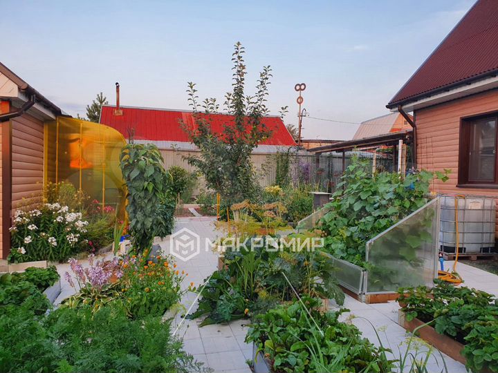 Дом 90 м² на участке 4,98 га